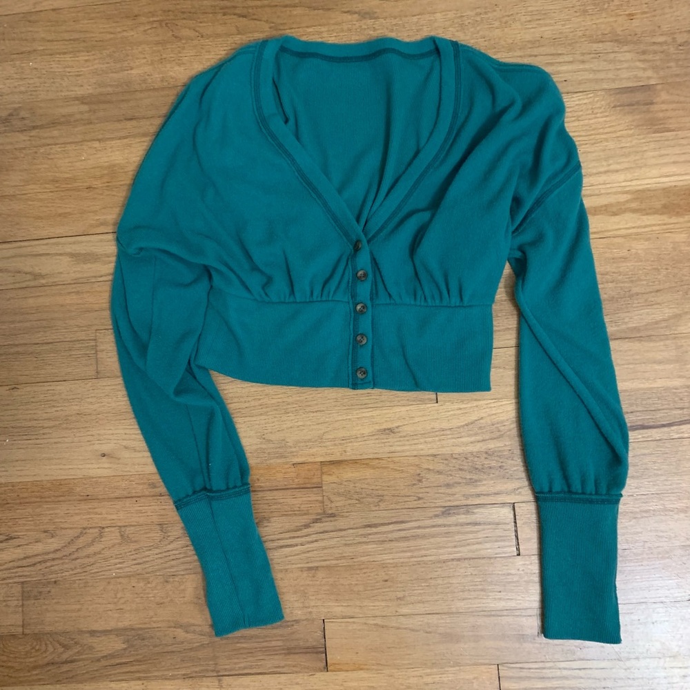 urban outfitters sweater